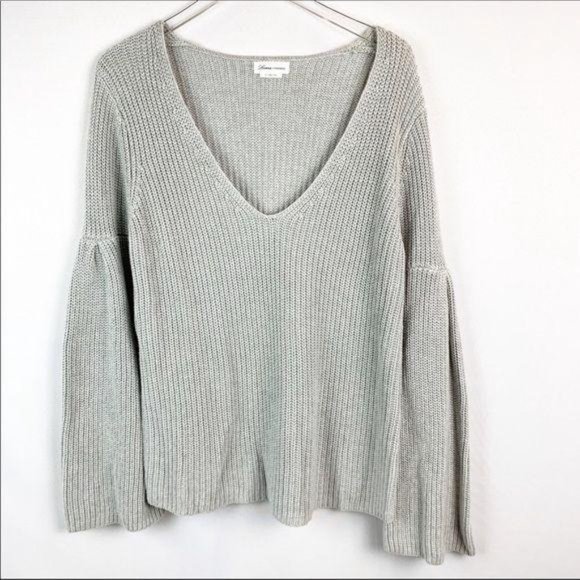 Lovers + Friends Addison Bell Sleeve Sweater M - Picture 2 of 9